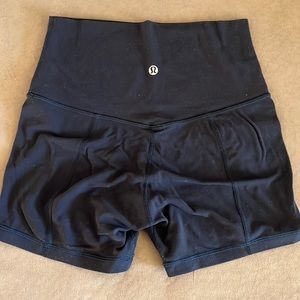 Lululemon Align shorts
